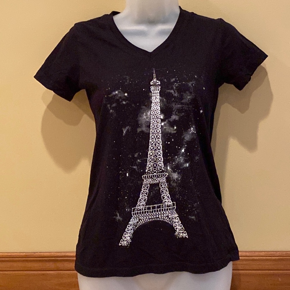Paris Women’s T-shirt
